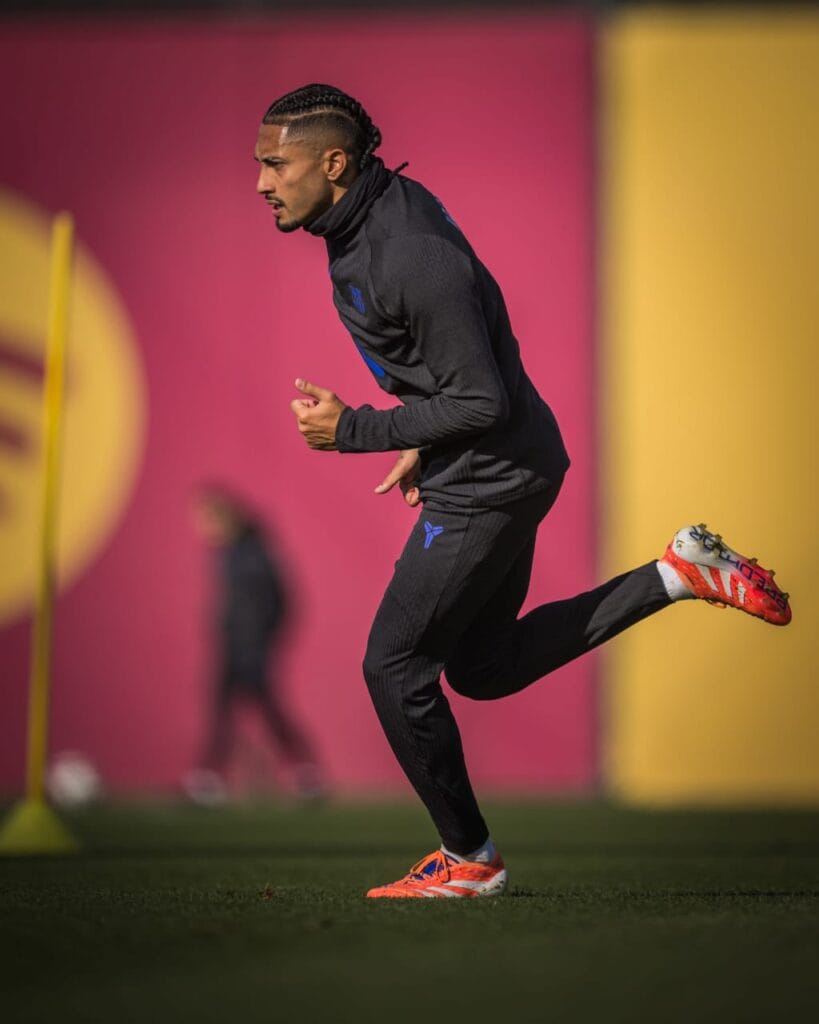 Rafinha training ahead of Chelsea vs Barcelona clash in UCL